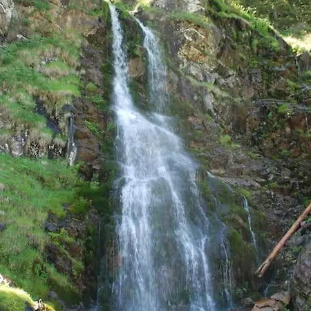La Grange De L'ours بيت للعطل *